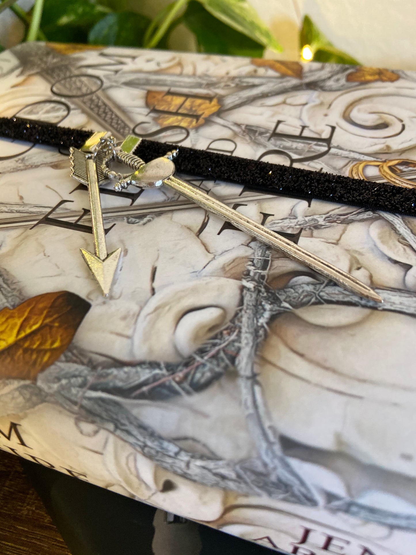 Sword & Arrow Book Band